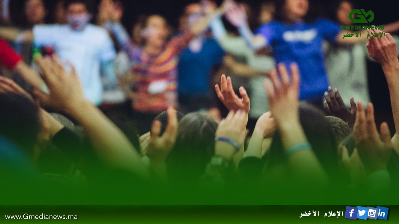 كون القائد الذي تطمح أن تكون: رحلة نحو القيادة مع AIESEC