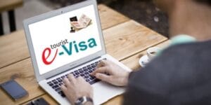 قرار لقضاة بمنع تطبيق تيك توك بالولايات المتحدة