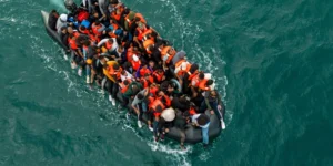 الاتحاد الأوروبي يفرض رسومًا جديدة على واردات الإطارات المعدنية من المغرب