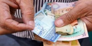 تعزيز التعاون المغربي الإيطالي: عزيز رباح يلتقي رئيس جمعية الصداقة البرلمانية بإيطاليا